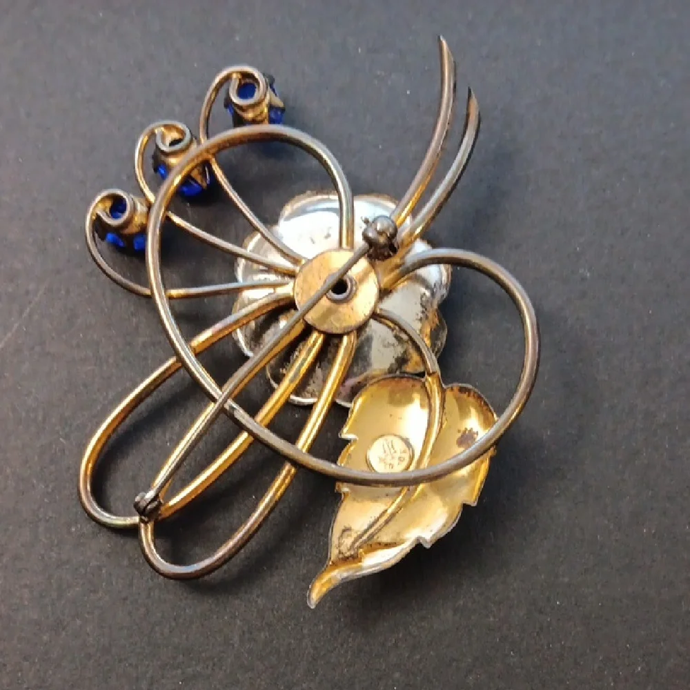 Vintage Harry Iskin Floral Brooch With Royal Blue Stones - Picture 3 of 4